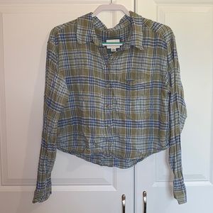 AE Button Down Shirt (M)